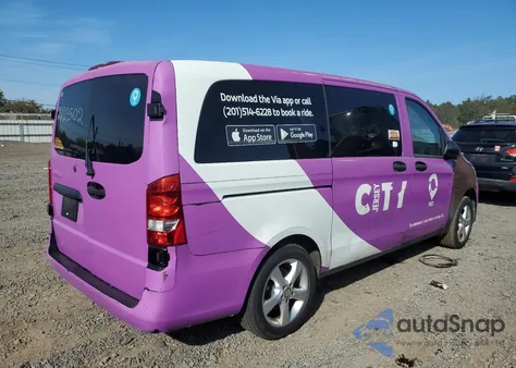 2018 Mercedes-Benz Metris z USA, uszkodzony, nr VIN WD4PG2EE2J3365778